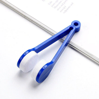 2-in-1 Microfibre Lens Cleaner